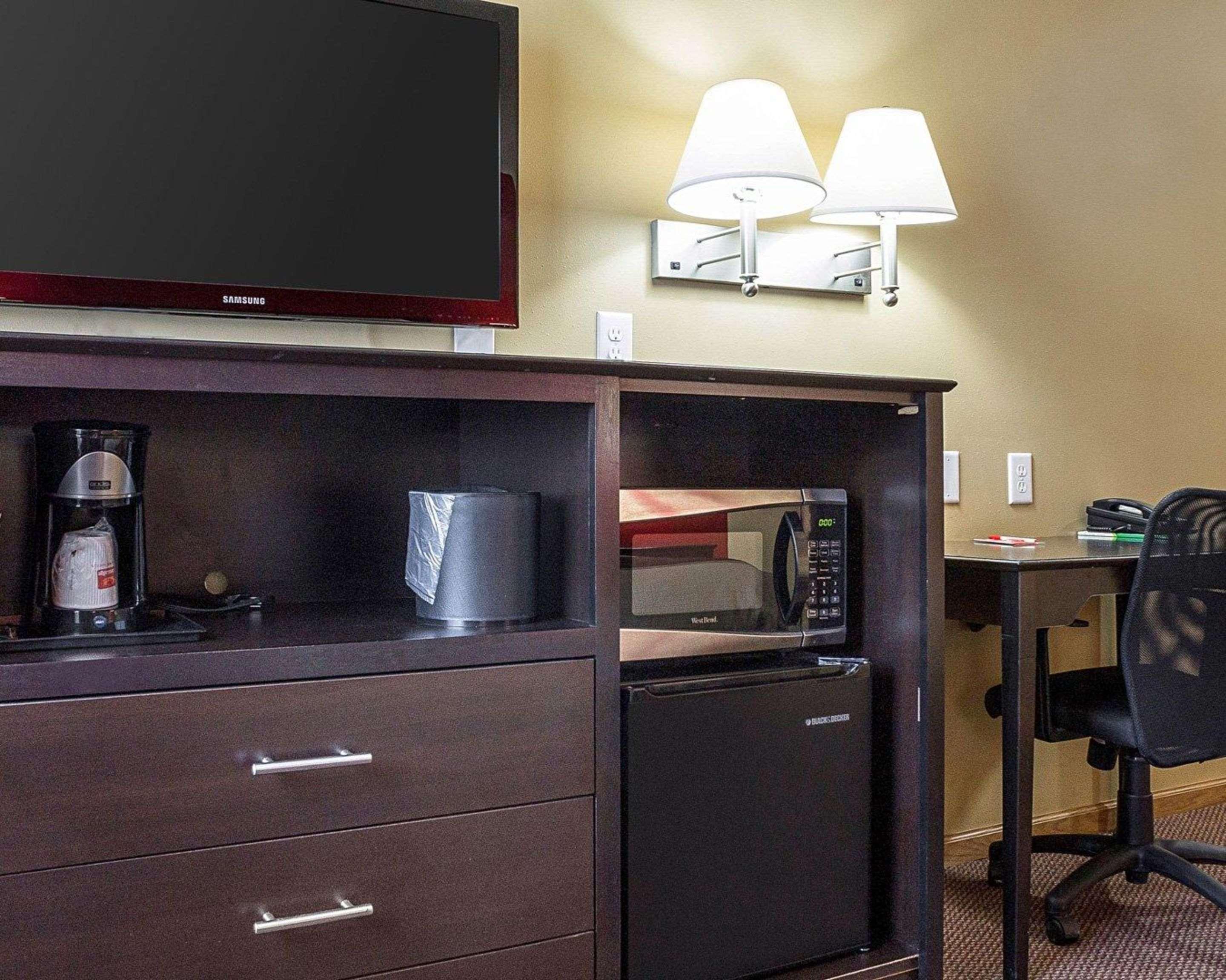 Econo Lodge Jamestown Dış mekan fotoğraf