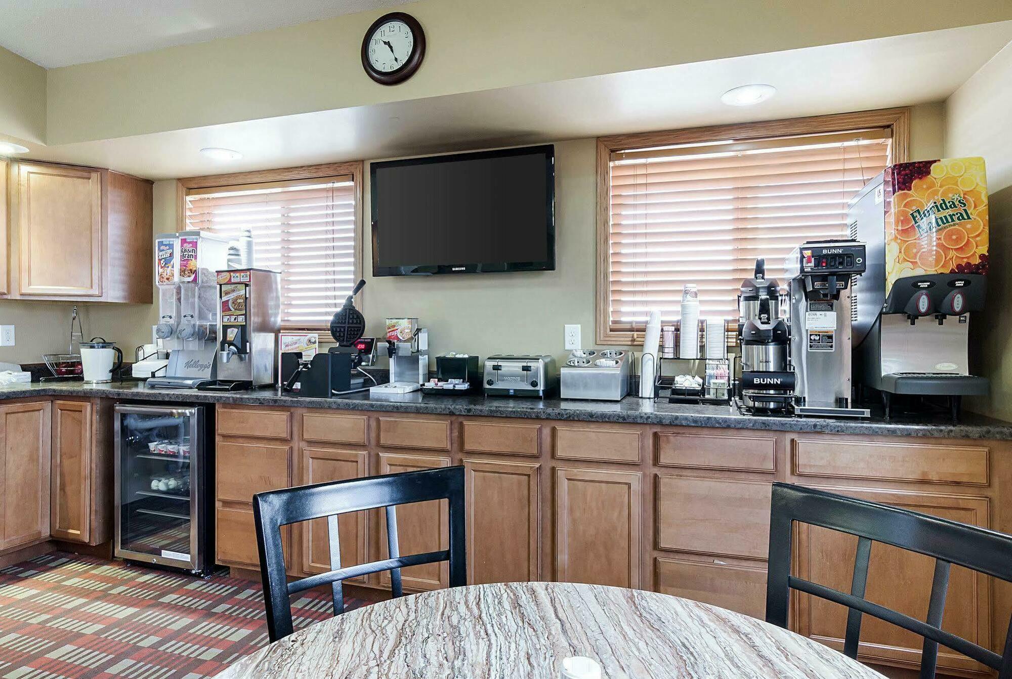 Econo Lodge Jamestown Dış mekan fotoğraf